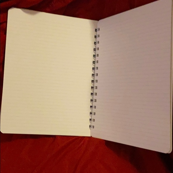 Notebook 🔥3/$18🔥 - Picture 3 of 3